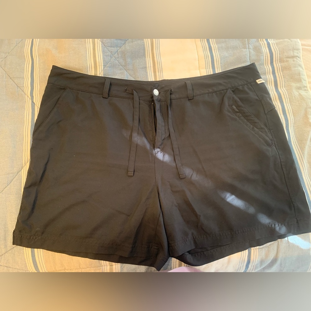 Plus size Magellan shorts